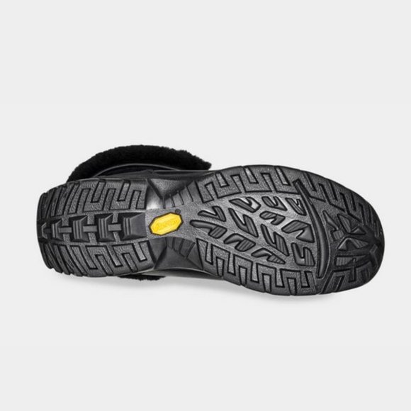 UGG Men's Butte Snow Boot - Picture 8 of 12